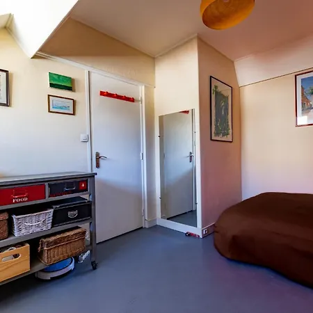 Aux Portes De Paris, Charme Avec Balcon Sous Les Combles